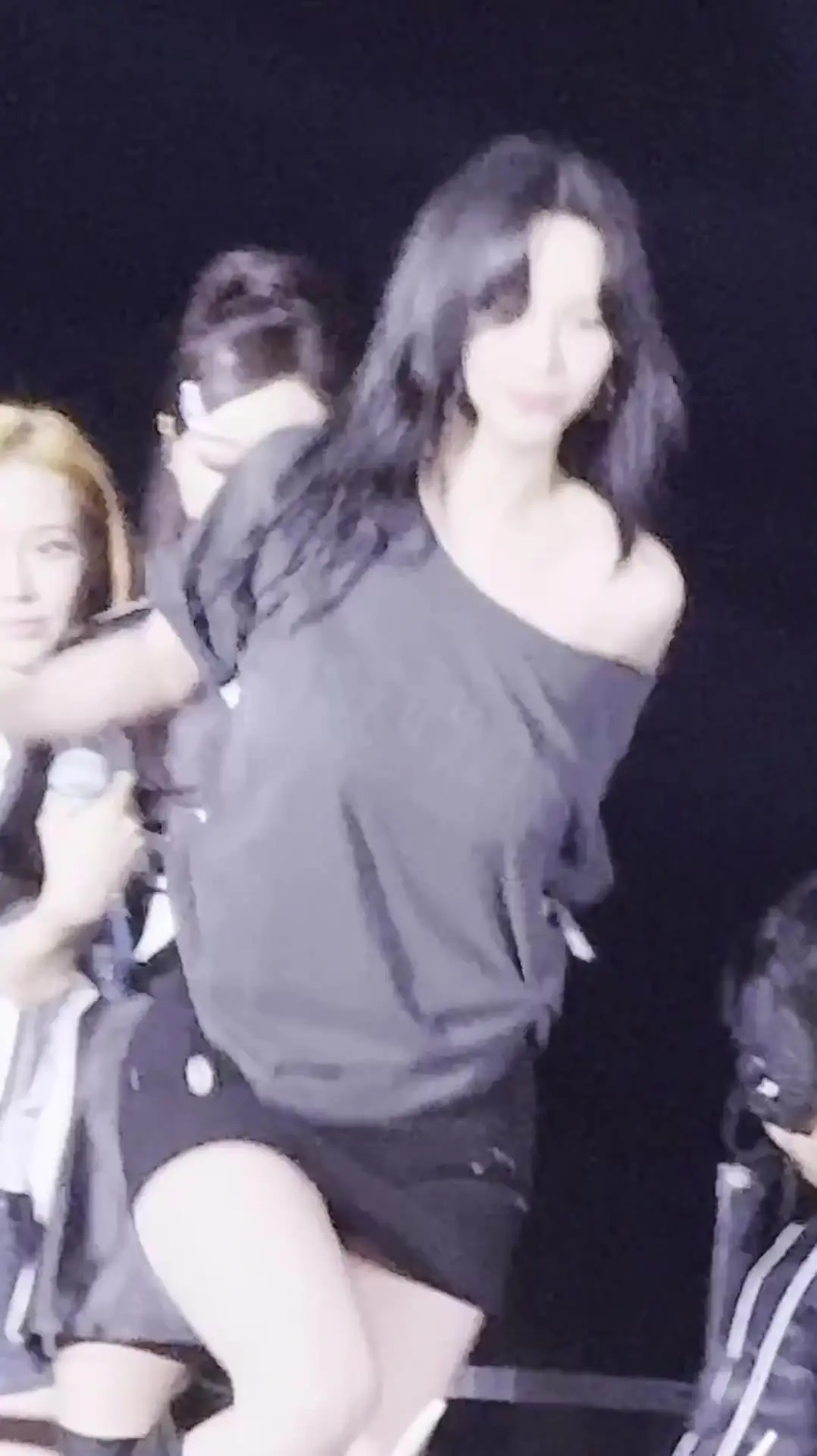 달려가는 카리나