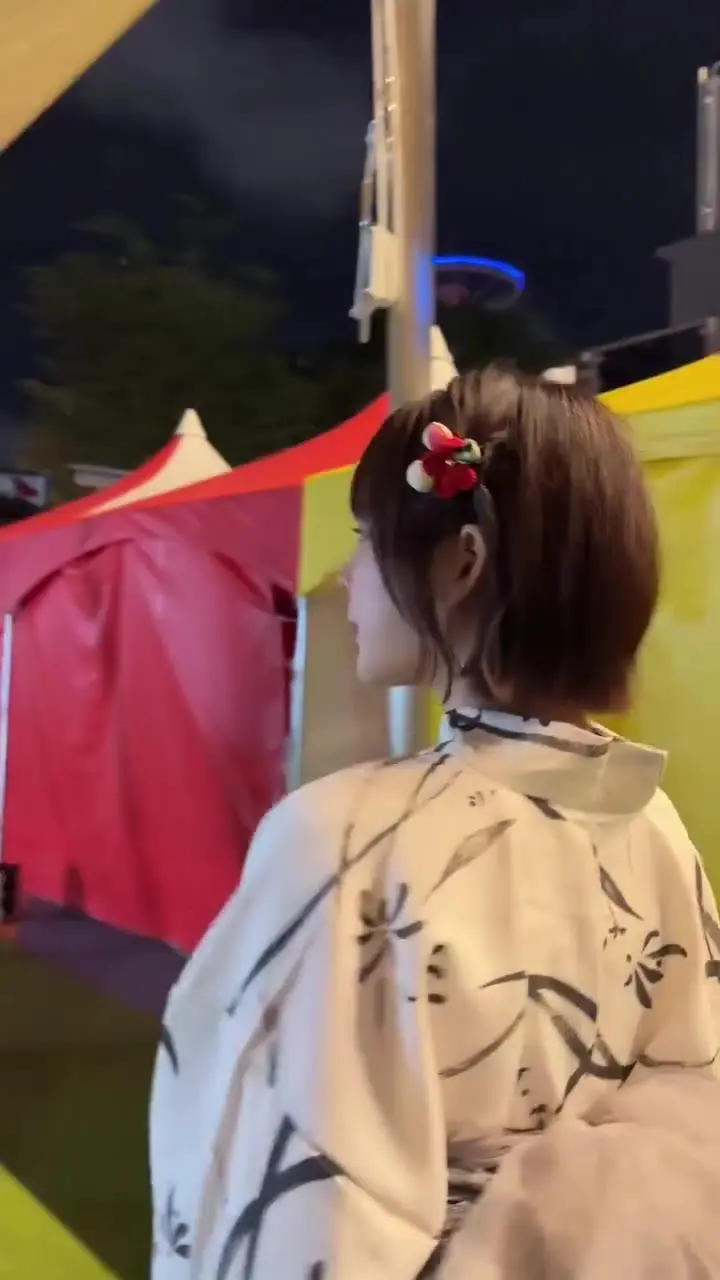 호불호 없는 여친 스타일.gif